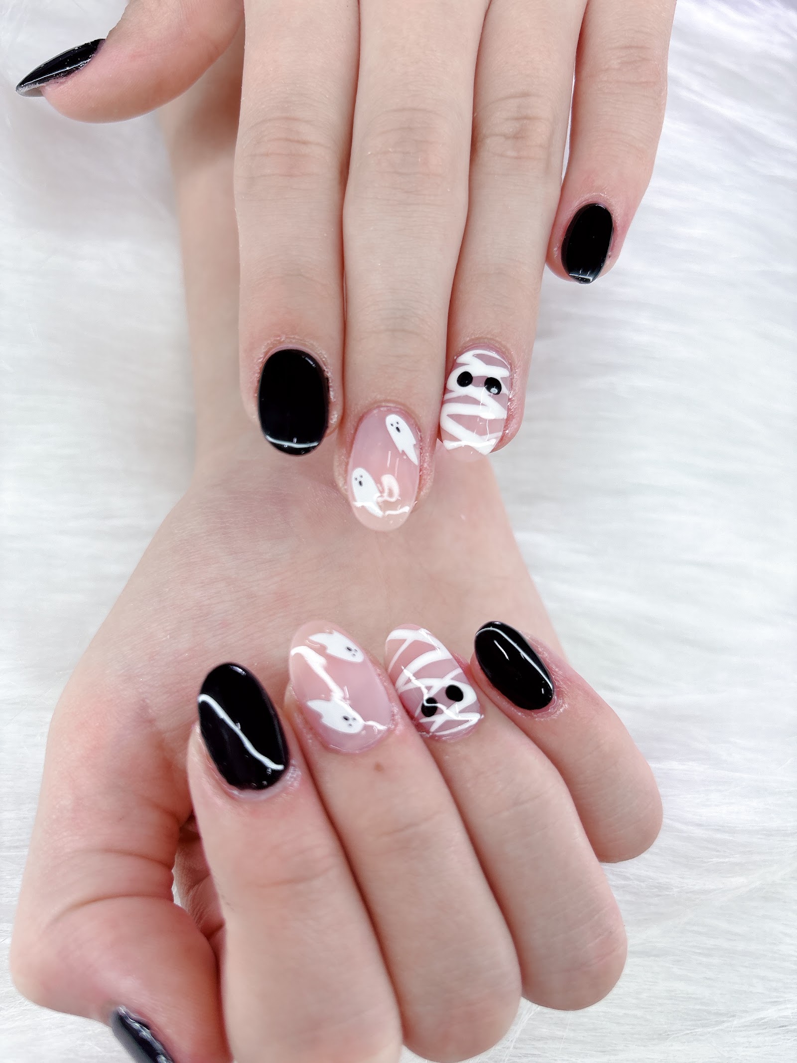 Polished Nail Salon nail photo 4